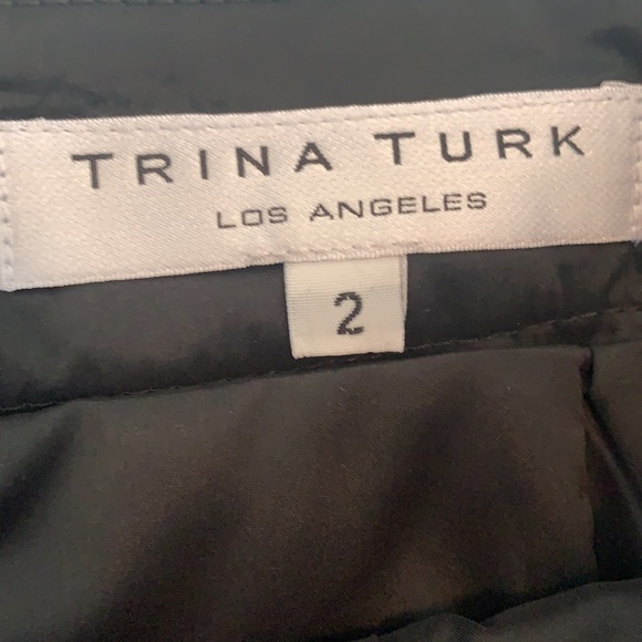 TRINA TURK Blk/Wt Lined Mini Skirt Sz 2 ~NWT - Picture 2 of 8